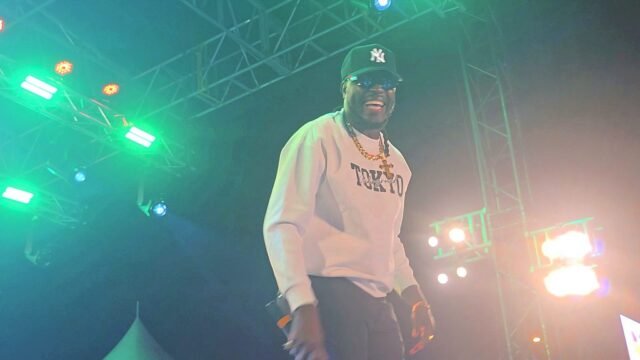 Blaka Dan Performing Live 4