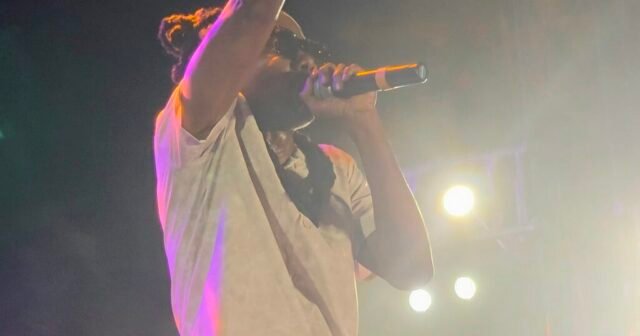 Dev performing Live I